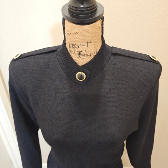 St. John by Marie Gray Santana Knit Sweater Dress Size 8 - Picture 2 of 10